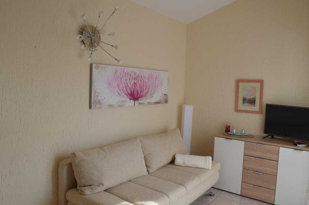 Apartments Mihalic Baška Chambre photo